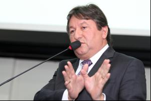 notícia: Projeto de Lei abre frente de trabalhos e enxuga custos da máquina estadual