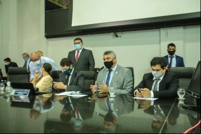 notícia: Projeto Rodovia Liberdade é apresentado a deputados da Alepa