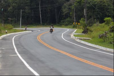 notícia: No Marajó, mais de 100 quilômetros de ruas já foram pavimentadas pelo Programa “Asfalto Por Todo Pará”